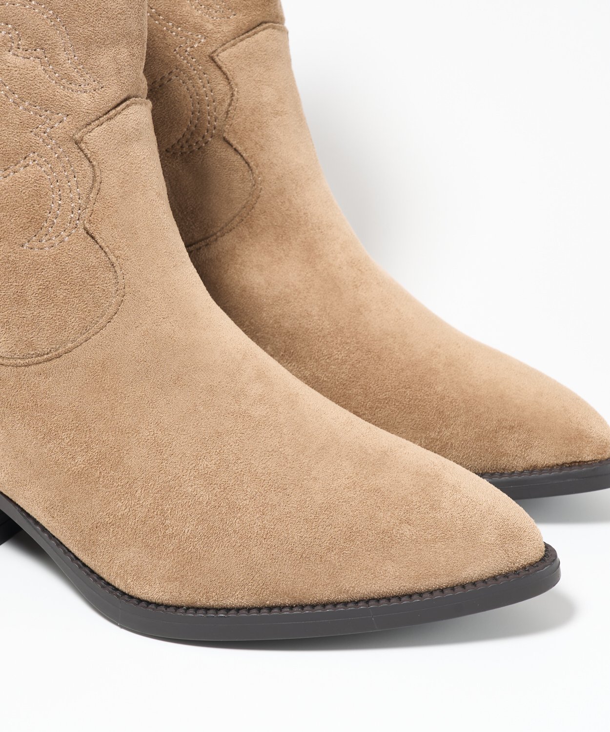 Botins cowboy image number null